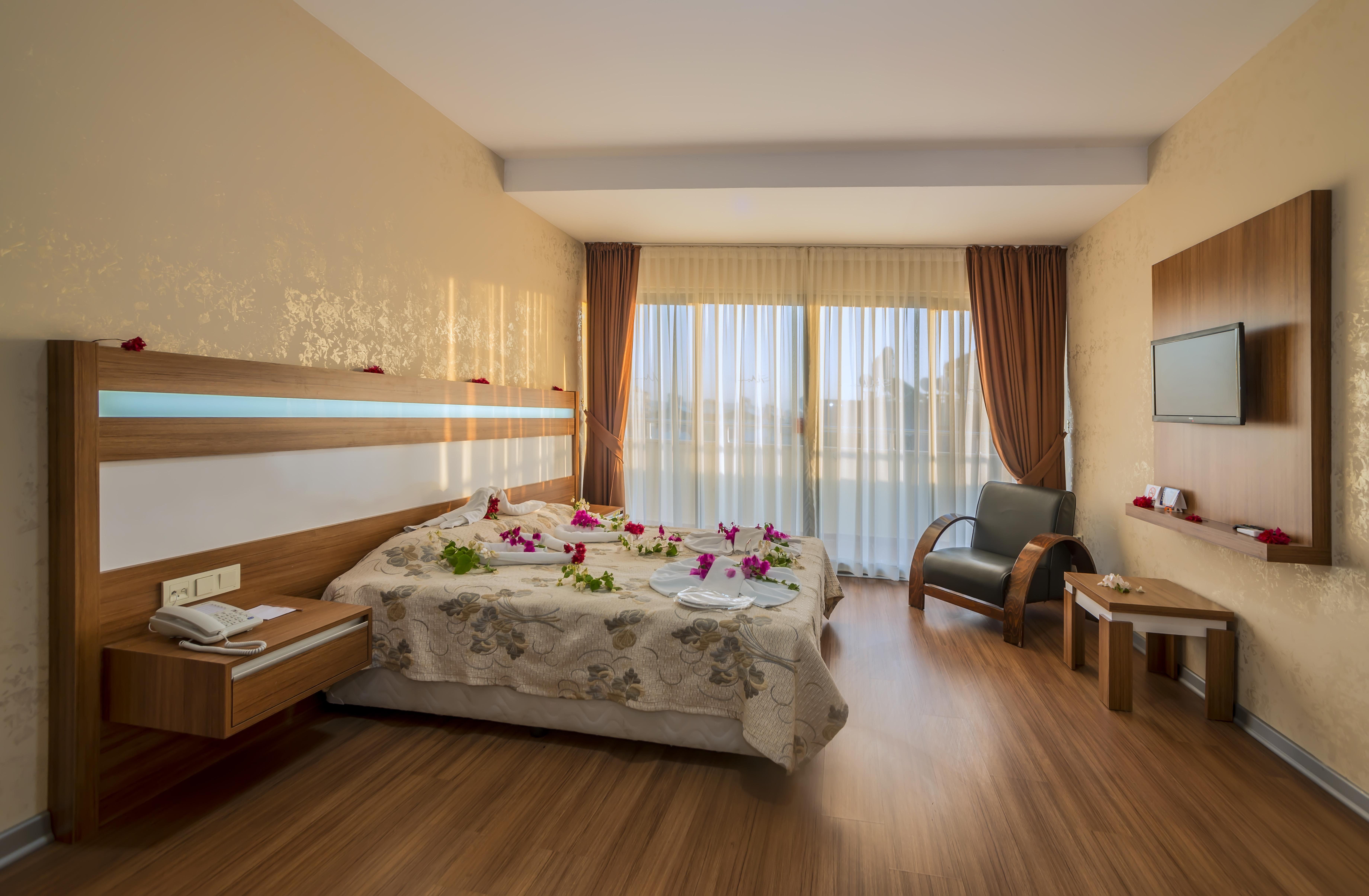 Santa Marina Hotel Анталия Екстериор снимка