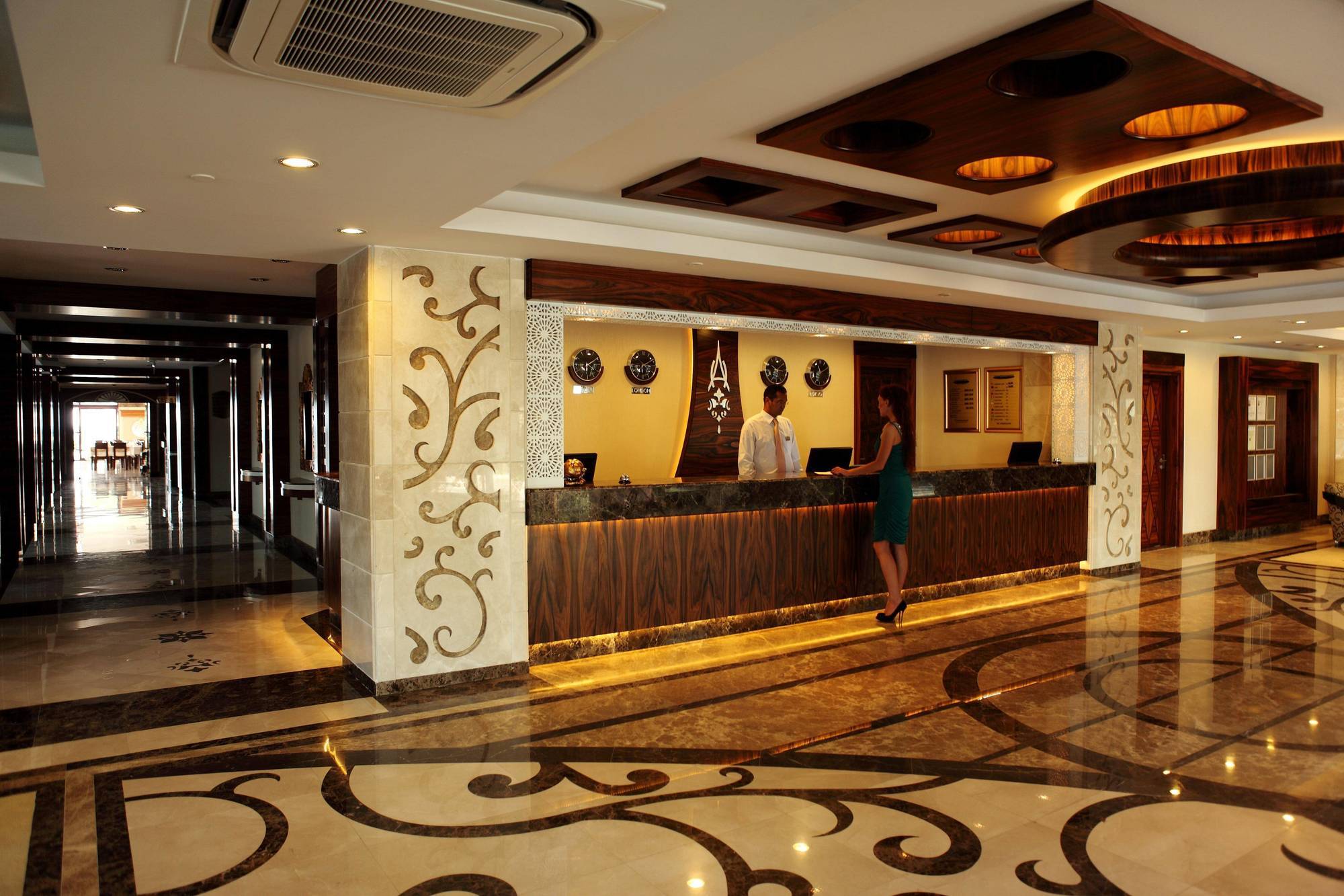Santa Marina Hotel Анталия Екстериор снимка